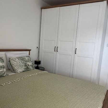 Azzure Apartment Ulcinj Exterior foto